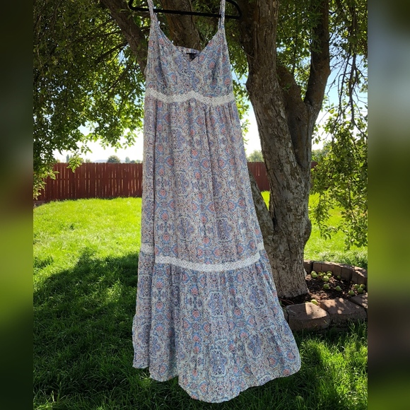 Torrid Boho Maxi Dress Floral Size 3 - Picture 2 of 6